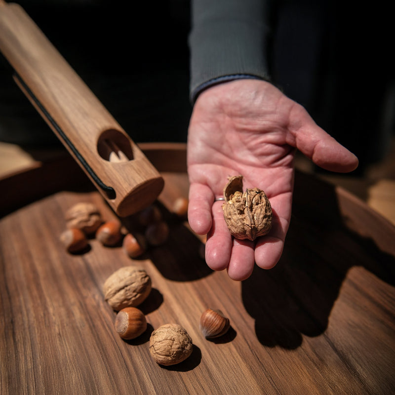 Nutcracker “Nuss Kracher” Made of Oak Wood, Innovative Design from the Black Forest, Made in Germany