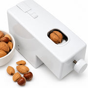 ナッツを割る開口部が見えるRobito Almondの上面